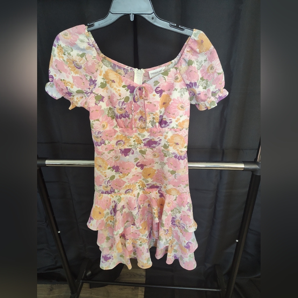 Tween Diva Kids Sz 16 Floral Pink Dress with Ruffle Hem
